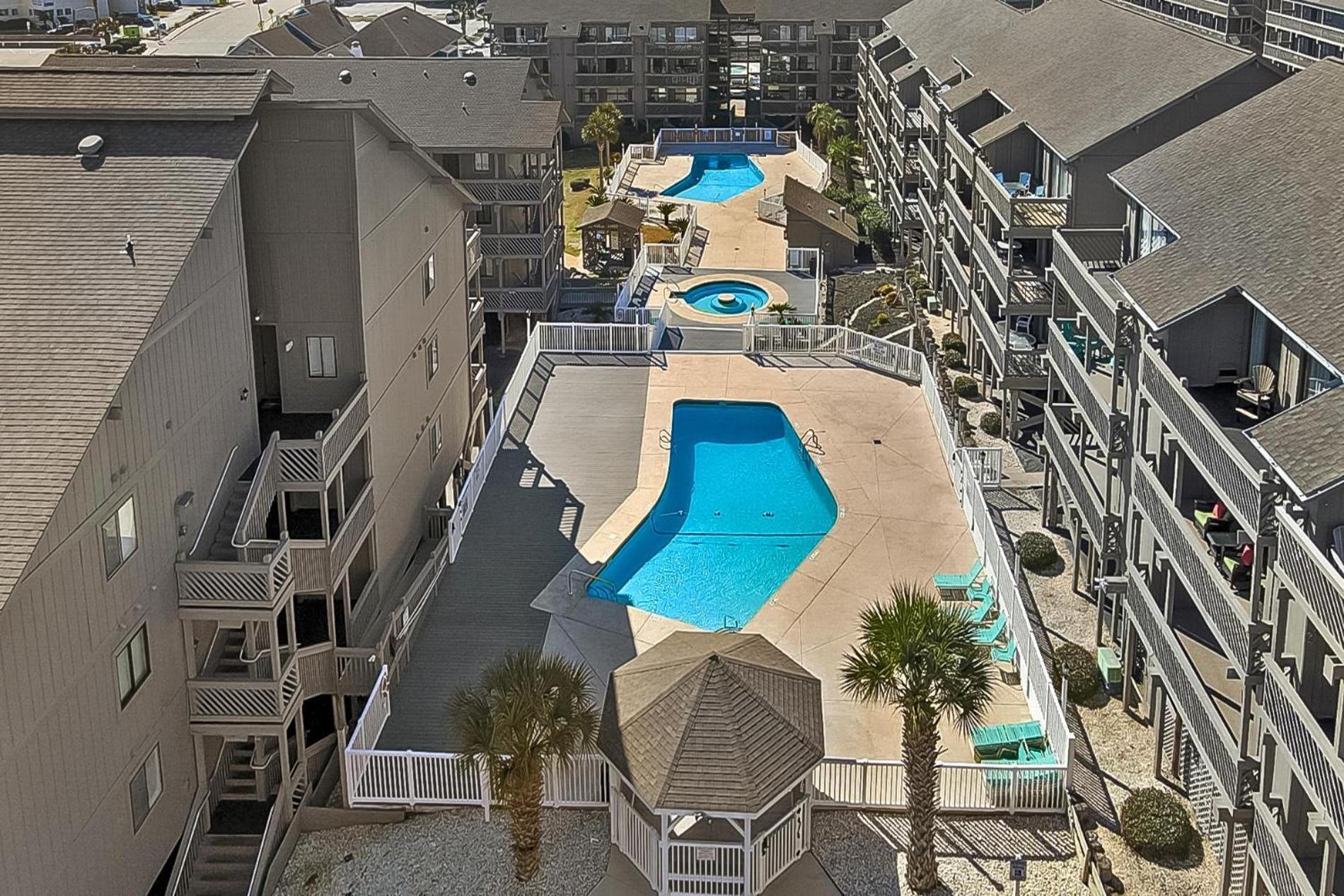 Two Bedroom Steps From The Beach! Shore Dr! Myrtle Beach Eksteriør billede