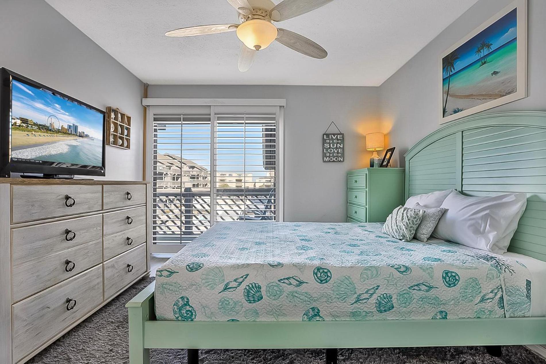 Two Bedroom Steps From The Beach! Shore Dr! Myrtle Beach Eksteriør billede