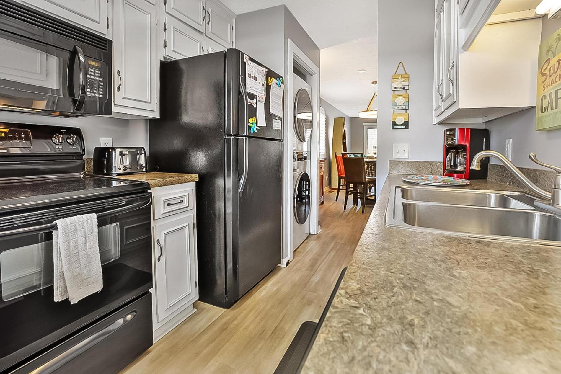 Two Bedroom Steps From The Beach! Shore Dr! Myrtle Beach Eksteriør billede